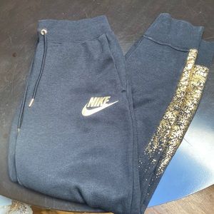 Nike Sweatpants
